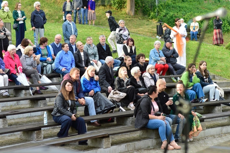 Gietrzwałd. Koncert uwielbienia