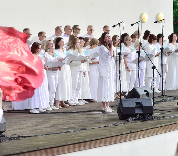 Gietrzwałd. Koncert uwielbienia