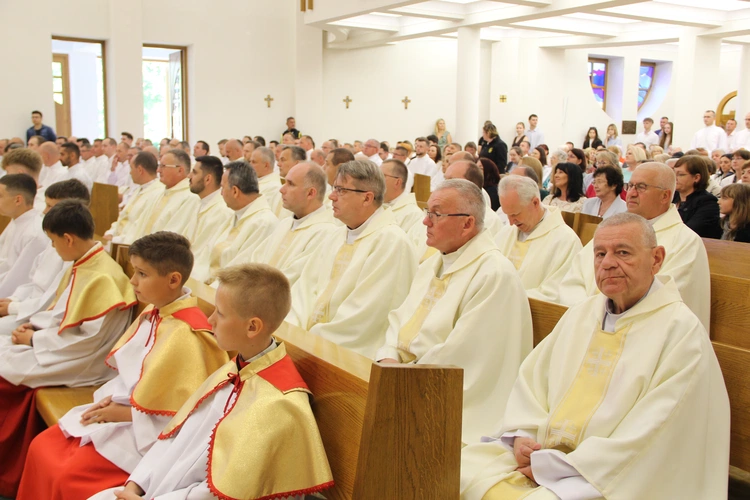 Tarnów. Błogosławieństwo nadzwyczajnych szafarzy Komunii św. 2025