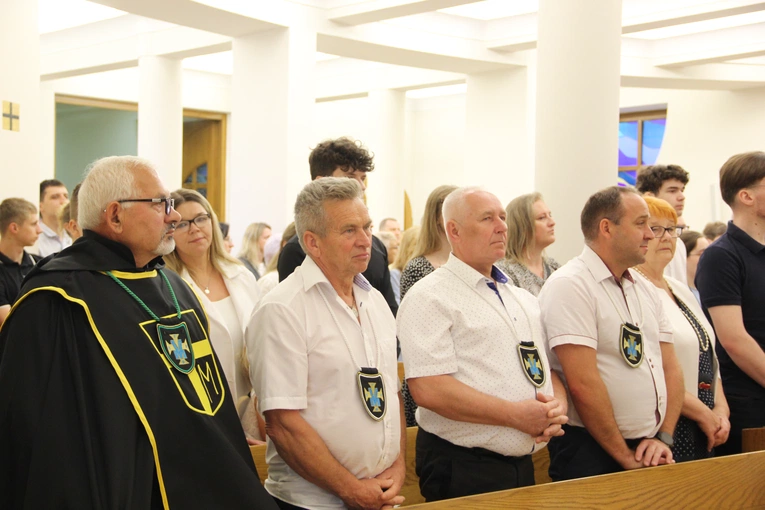 Tarnów. Błogosławieństwo nadzwyczajnych szafarzy Komunii św. 2025