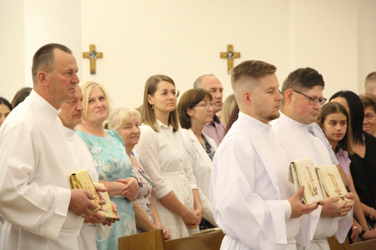 Tarnów. Błogosławieństwo nadzwyczajnych szafarzy Komunii św. 2025