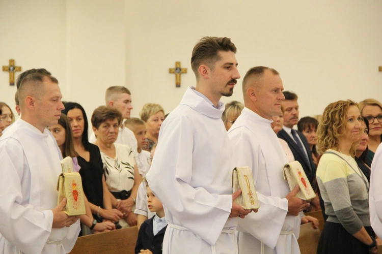 Tarnów. Błogosławieństwo nadzwyczajnych szafarzy Komunii św. 2025