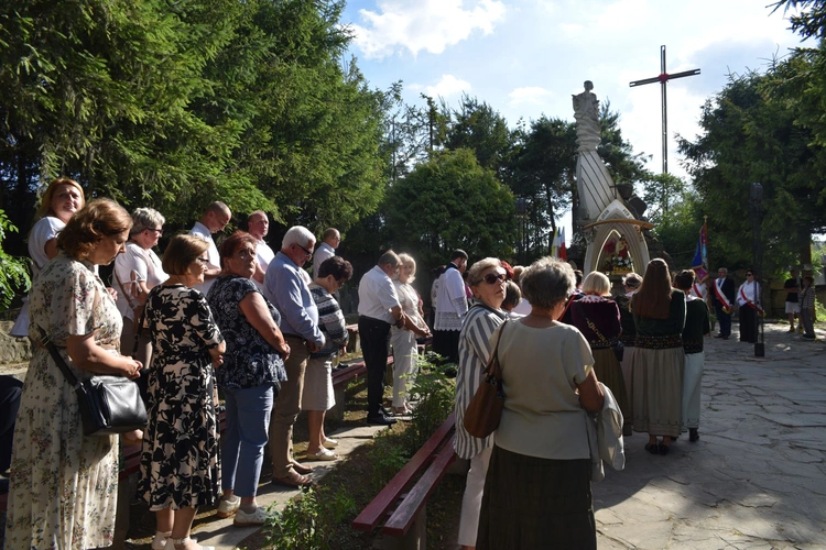 Sztandar Arcybractwa NSPJ w Marcinkowicach