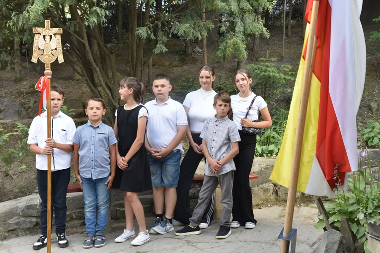 Sztandar Arcybractwa NSPJ w Marcinkowicach