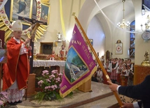 Pod serdecznym sztandarem