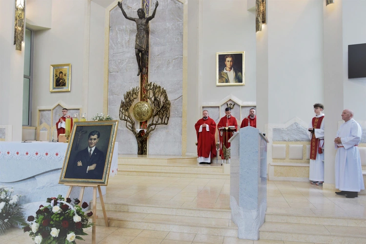 Błogosławiony przewodnik - duchowe przygotowanie do jubileuszu