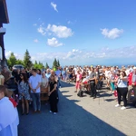 Msza, schronisko i gondola