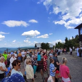 Msza, schronisko i gondola