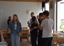 Diecezjalne posłanie młodych - agapa