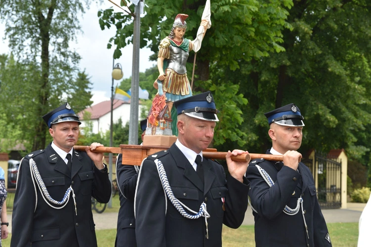 100 lat parafii w Czarnej