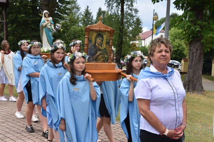 100 lat parafii w Czarnej