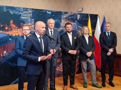 Górnośląsko-Zagłębiowska Metropolia uczestniczy w konsultacjach nad rozwojem AI w Polsce