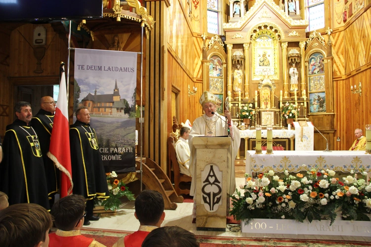 Jurków. 100-lecie parafii i prymicje bp. Jerzego Kołodzieja