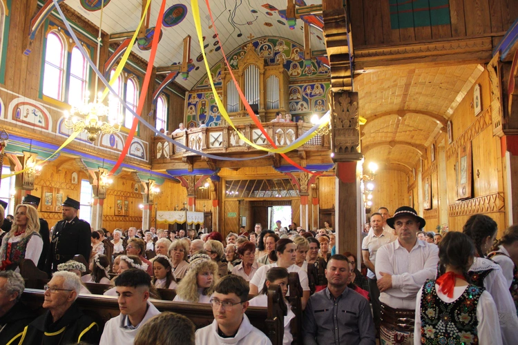 Jurków. 100-lecie parafii i prymicje bp. Jerzego Kołodzieja