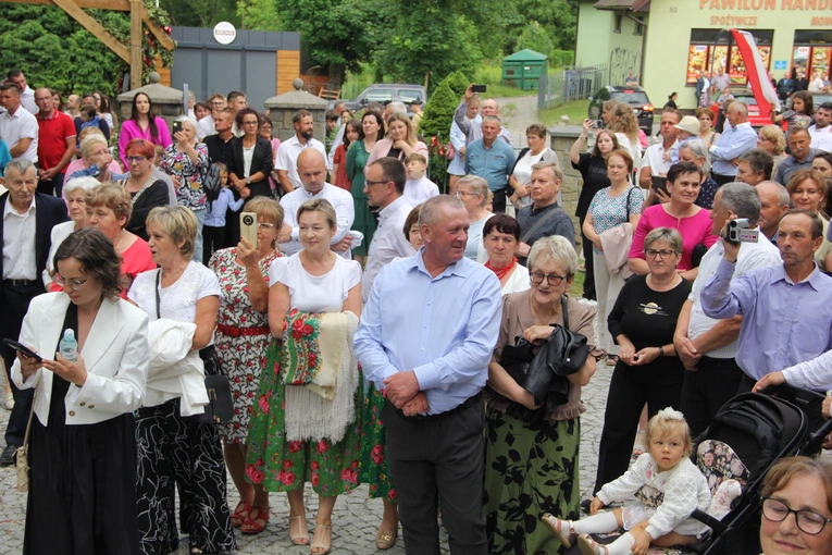 Jurków. 100-lecie parafii i prymicje bp. Jerzego Kołodzieja