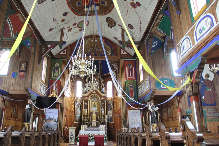 Jurków. 100-lecie parafii i prymicje bp. Jerzego Kołodzieja