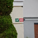 Poświęcenie urządzenia AED w Warzenku