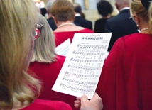 Uczestnicy wspólnie wykonali  m.in. rocznicowy hymn „W śląskiej ziemi”.