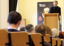 „Mysterium fascinans” każdego roku gromadzą ok. 200 osób, które chcą pogłębić rozumienie i przeżywanie liturgii.