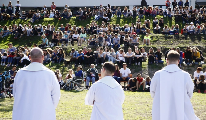 Polska młodzież ma w czym wybierać - bogata oferta wakacyjnych wydarzeń religijnych