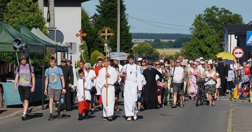 Z Lublińca do sanktuarium Matki Bożej Lubeckiej