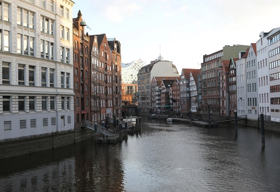 Hamburg: nowe wytyczne edukacji seksualnej uderzają w katolickie rodziny