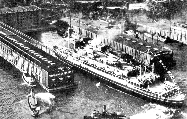 90 lat temu zwodowano "szczęśliwy statek"