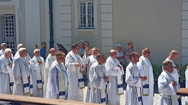 Nauczyciele i wychowawcy pielgrzymowali na Jasną Górę