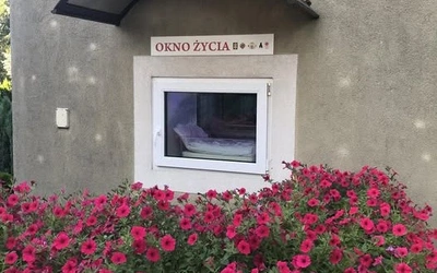 Dziewczynka w Oknie Życia w Chojnicach. Pierwsza taka sytuacja