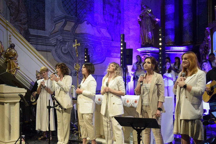 Wspólna modlitwa przez muzykę