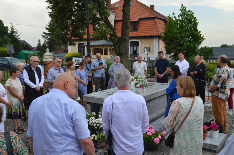 Diakoni stali u s. Dulcissimy