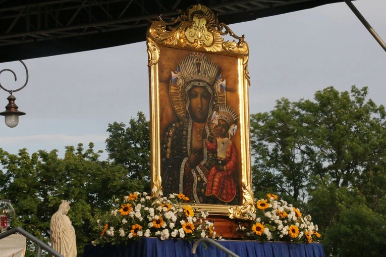 Razem z Maryją
