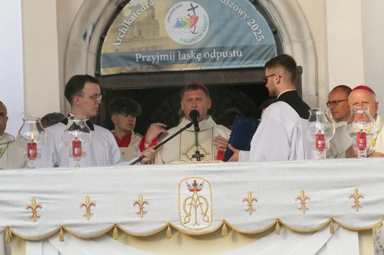 Razem z Maryją