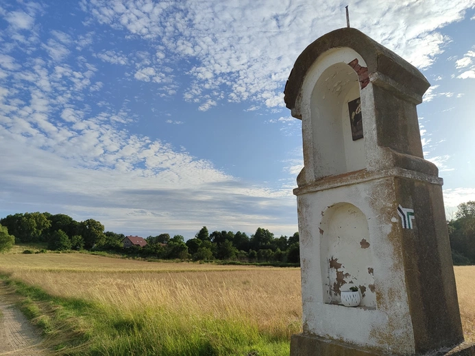 Szlak kapliczek poświęconych Matce Bożej Bolesnej w Głębowicach