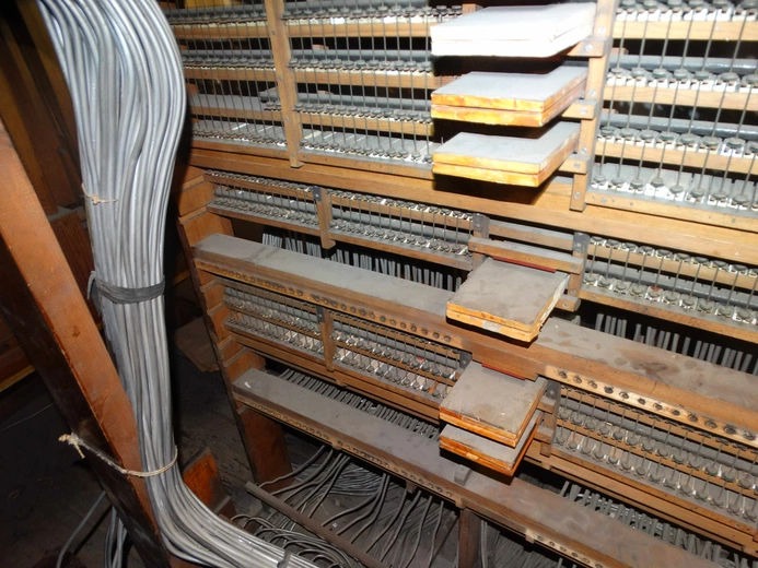 Remont 100-letnich organów Sauera w kościele uniwersyteckim we Wrocławiu