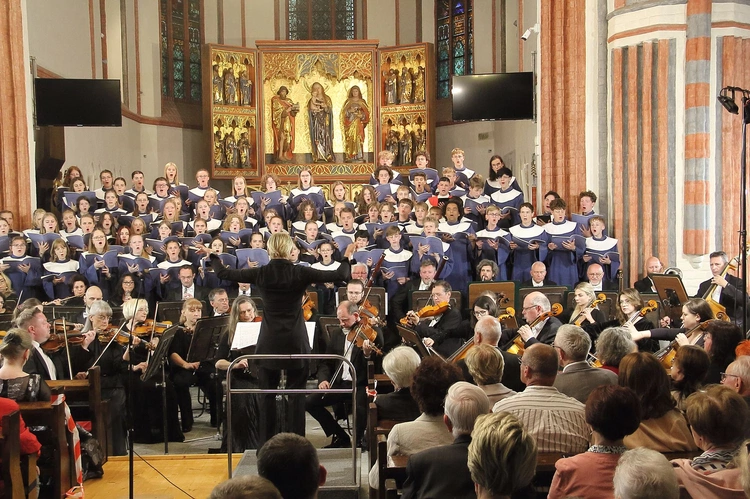 Inauguracja koncertów organowych w Koszalinie