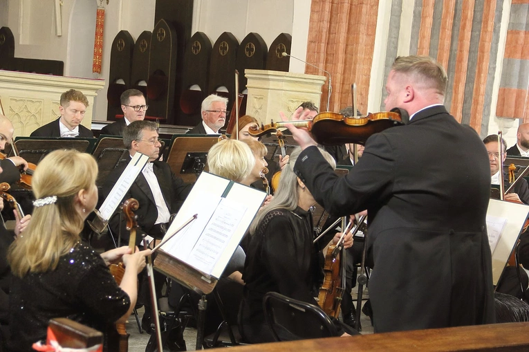 Inauguracja koncertów organowych w Koszalinie