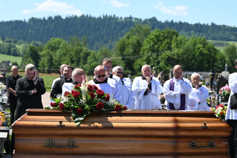 Pogrzeb wieloletniego organisty z Czarnego Dunajca