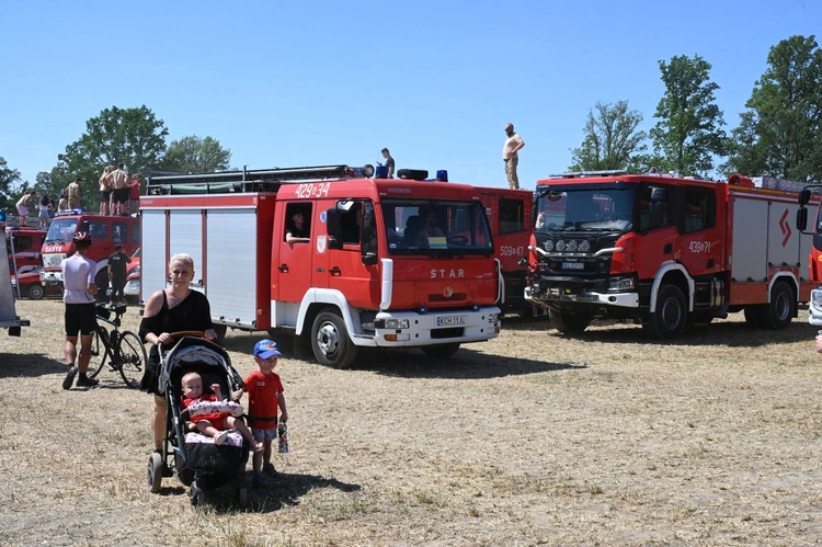 Międzynarodowy Zlot Pojazdów Pożarniczych w Główczycach