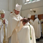 Sakra afrykańskiego biskupa - cz. 2