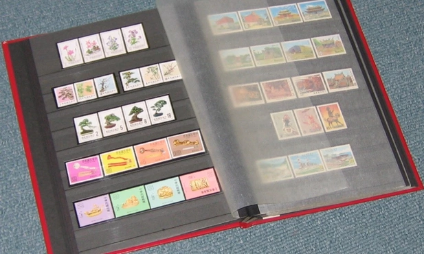 Spotkania z filatelistyką: Klaser