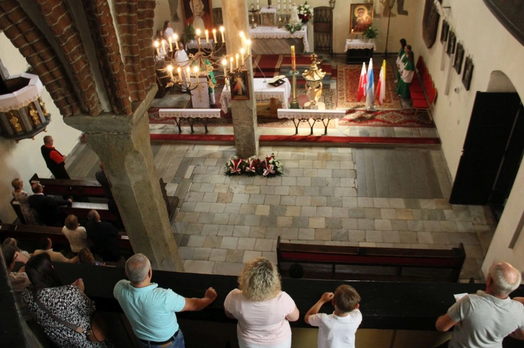 Niemysłowice. Upamiętnienie Polaków zamordowanych na Kresach Wschodnich