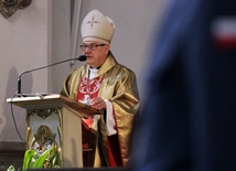 Służba Więzienna świętowała w Trzebnicy. "Nie jest łatwo być miłosiernym, gdy trzeba trwać na straży prawa"