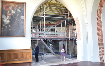 Prace przeprowadzono również  w kaplicy adoracji.