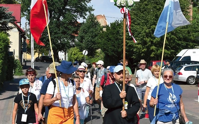 Ks. P. Patrzylas od pięciu lat jest wikariuszem w parafii św. Mikołaja w Głogowie. Więcej o diecezjalnych pielgrzymkach i zapisach: pielgrzymka.glogow.pl, pielgrzymka.zgora.pl, pielgrzymkagorzowska.diecezjazg.pl.