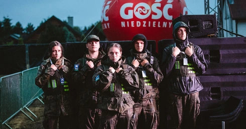 Ulewa nie zatopiła katolickiego Festiwalu Życia