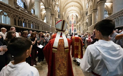 Historyczna katolicka Msza św. w anglikańskiej katedrze w Canterbury