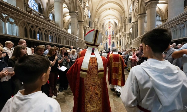 Historyczna katolicka Msza św. w anglikańskiej katedrze w Canterbury