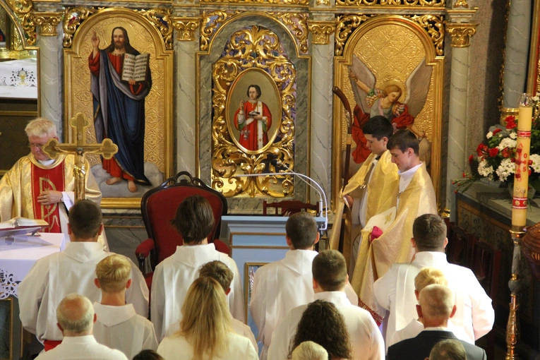 Wierchomla. Poświęcenie odnowionego wnętrza kościoła