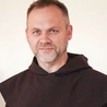 Szkaplerz jak obrączka. „Nie jest amuletem, nie jest drogą na skróty”